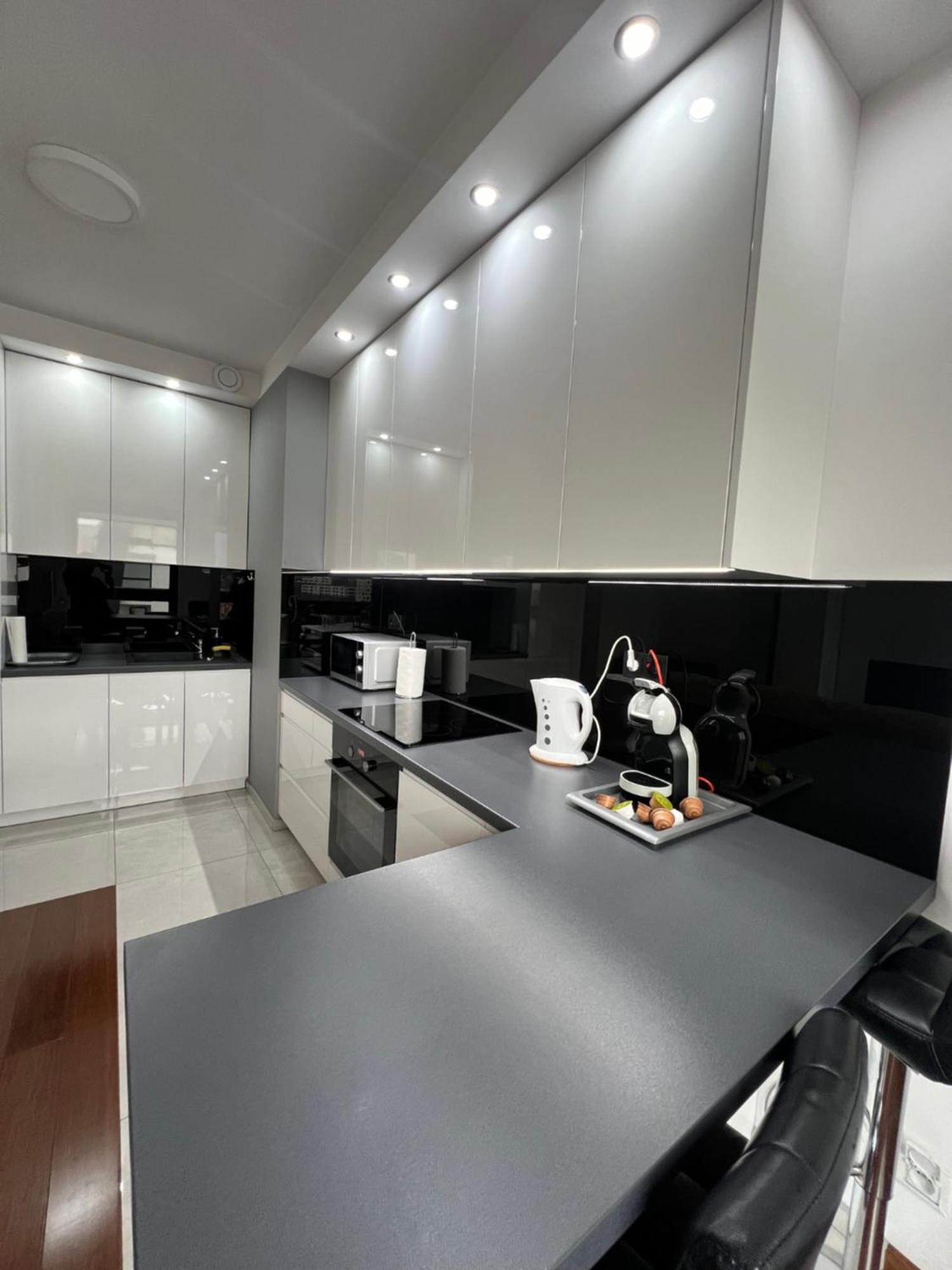 Apartament H&P Silver 바르샤바 외부 사진